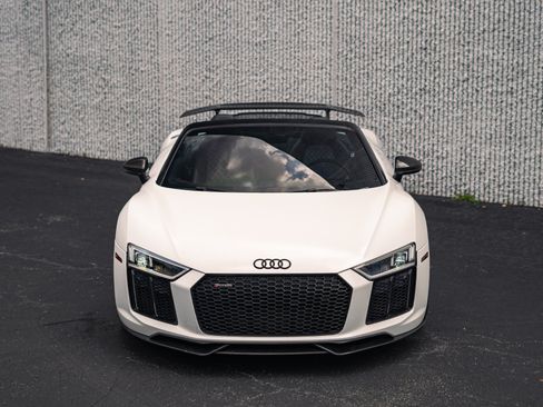 Used 2018 Audi R8 V10 plus AWD/4WD image 5
