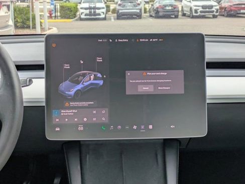 Used 2021 Tesla Model Y Long Range image 16