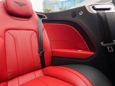 Used 2024 Bentley Continental GT V8 image 79