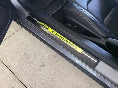 Used 2020 Chevrolet Camaro SS RWD image 26