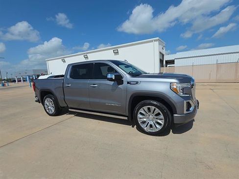 Used 2021 GMC Sierra 1500 Denali w/ Denali Ultimate Package AWD/4WD image 4