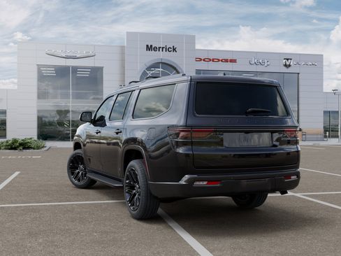New 2025 Jeep Wagoneer L Series II w/ Convenience Group I AWD/4WD image 3