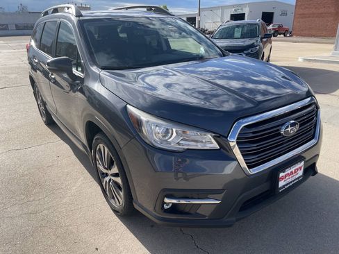 Used 2019 Subaru Ascent Limited AWD/4WD image 8