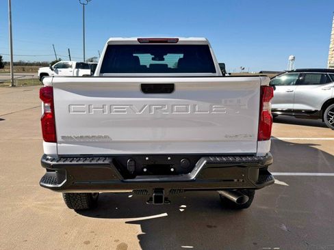 New 2026 Chevrolet Silverado 2500 Custom w/ Custom Value Package image 4
