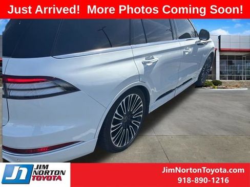 Used 2025 Lincoln Aviator Black Label image 5