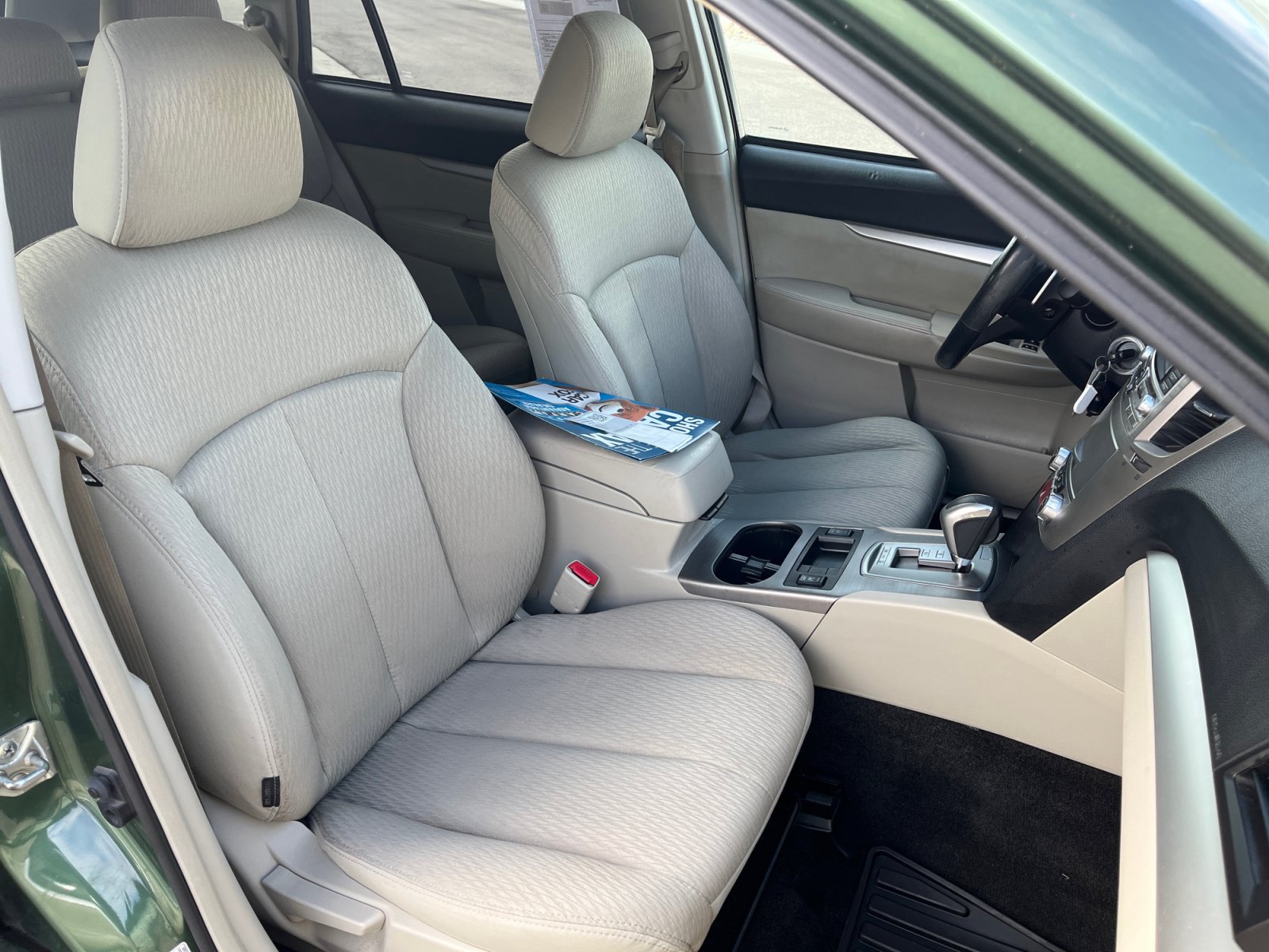 Used 2011 Subaru Outback 2.5i Premium AWD/4WD image 19