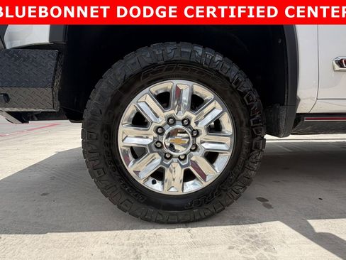 Used 2025 Chevrolet Silverado 2500 High Country w/ High Country Premium Package AWD/4WD image 20