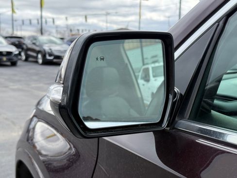 Used 2019 Chevrolet Traverse Premier image 40