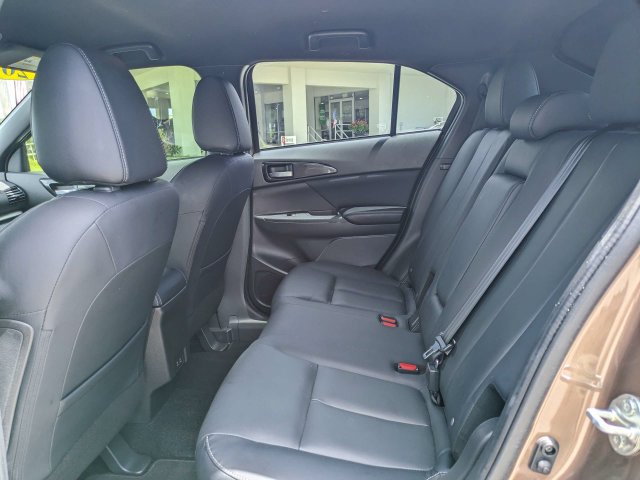 Used 2024 Mitsubishi Eclipse Cross SEL AWD/4WD image 14