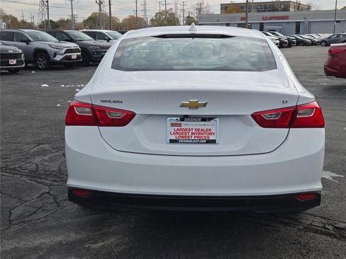 Used 2023 Chevrolet Malibu LT image 15
