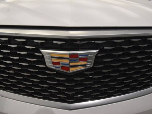 Used 2023 Cadillac XT6 Premium Luxury AWD/4WD image 9