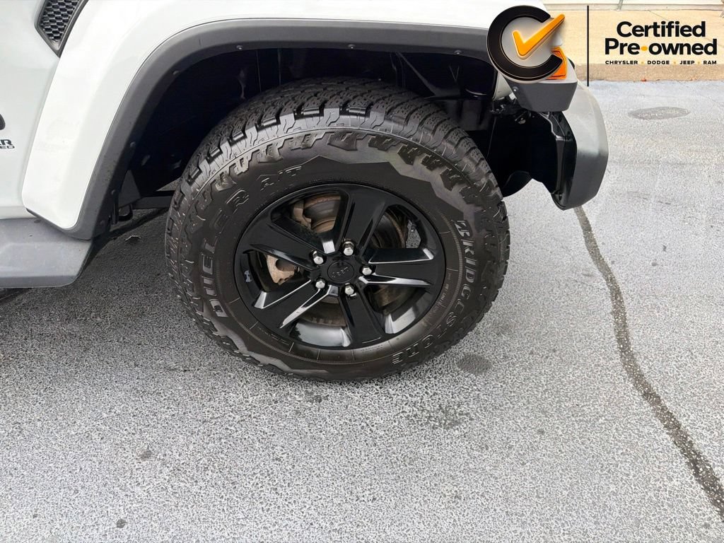 Certified 2021 Jeep Wrangler Unlimited Sahara AWD/4WD image 16