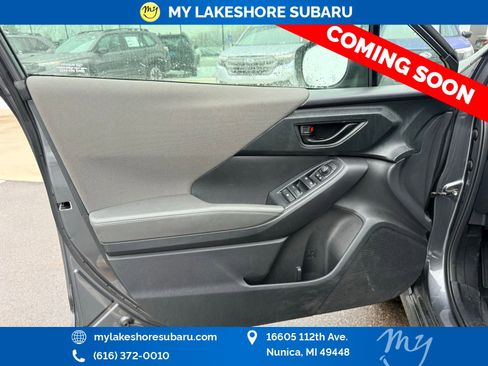Used 2024 Subaru Crosstrek 2.0i Premium image 11