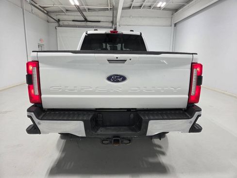 Used 2023 Ford F250 Lariat w/ Chrome Package AWD/4WD image 6