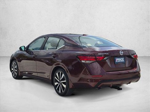 Used 2022 Nissan Sentra SV w/ SV Premium Package FWD image 8