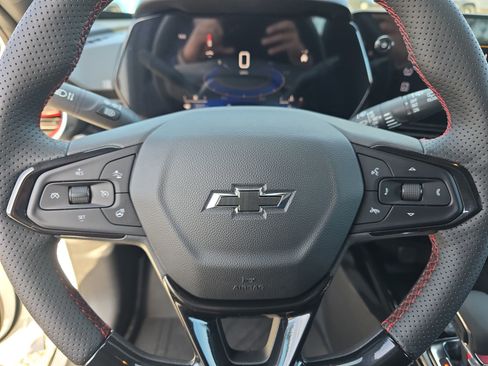 New 2026 Chevrolet Trax RS w/ Sunroof Package image 14