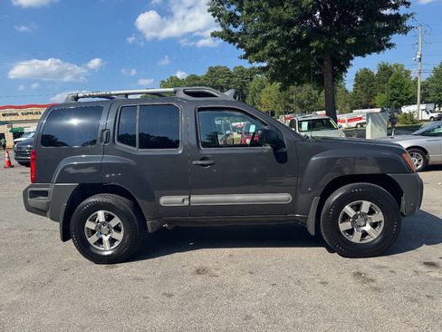 Used 2012 Nissan Xterra PRO-4X w/ Pro-4x Leather Pkg AWD/4WD image 2