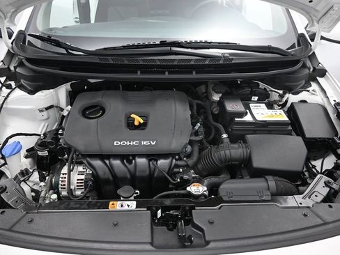 Used 2018 Kia Forte LX w/ LX Popular Package FWD image 12