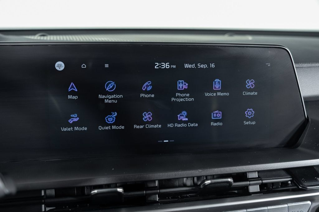Used 2024 Kia Telluride S w/ S Sunroof Package FWD image 30
