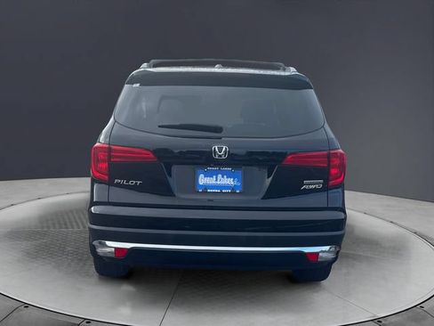 Used 2018 Honda Pilot Touring image 4