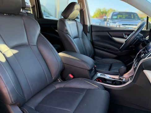 Used 2022 Subaru Ascent Limited w/ Technology Package image 45