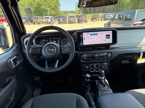 New 2026 Jeep Wrangler Unlimited Sport AWD/4WD image 18