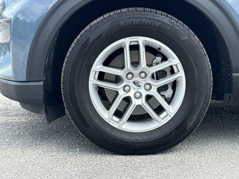 Used 2026 Ford Explorer Active RWD image 9