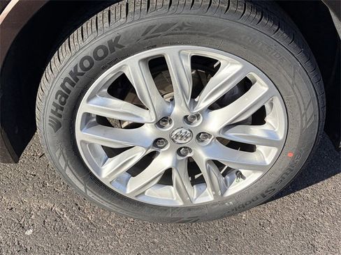 Used 2020 Buick Envision Premium w/ Driver Confidence Package image 4