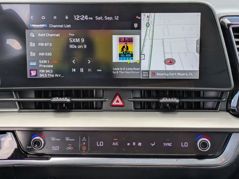 Certified 2023 Kia Sportage EX FWD image 15