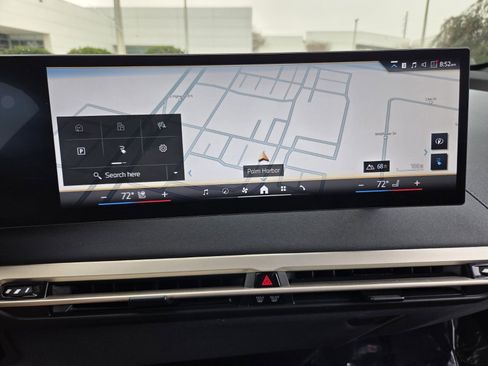 Used 2024 BMW iX xDrive50 w/ Premium Package image 22