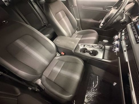 Used 2024 Honda Civic Sport image 18