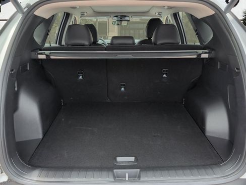 Used 2024 Hyundai Tucson Limited FWD image 28