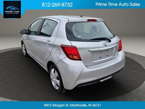 Used 2015 Toyota Yaris L FWD image 4