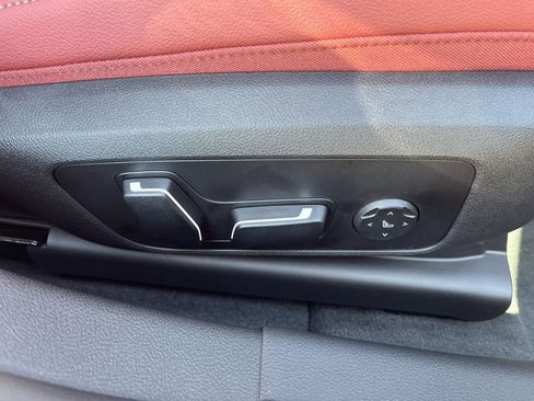 Used 2025 BMW i4 eDrive40 w/ Premium Package image 38