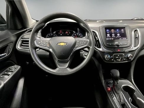 Used 2020 Chevrolet Equinox LT image 9
