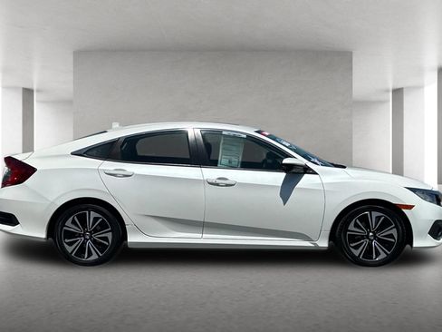 Used 2017 Honda Civic EX-L image 3