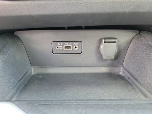 Used 2025 Nissan Altima 2.5 SV FWD image 11