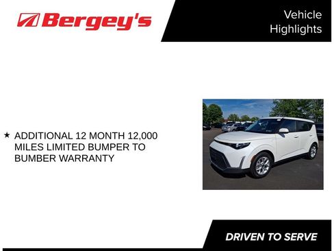 Used 2023 Kia Soul LX w/ Option Group 015 FWD image 4