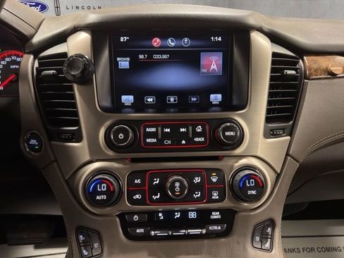 Used 2015 GMC Yukon Denali w/ Touring Package AWD/4WD image 17