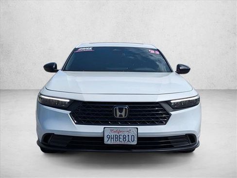 Used 2023 Honda Accord Sport image 2