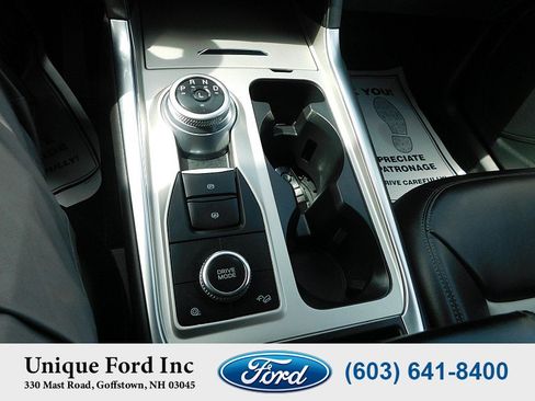 Used 2023 Ford Explorer XLT w/ Equipment Group 202A AWD/4WD image 23