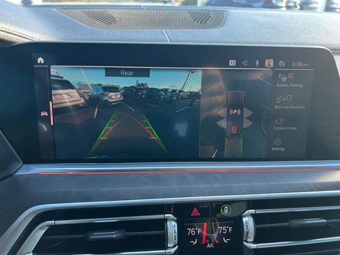 Used 2020 BMW X5 xDrive40i w/ Executive Package image 24