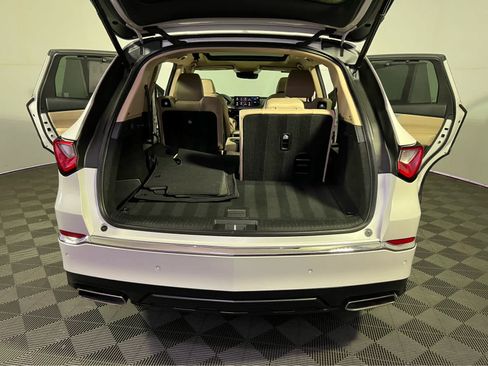 Used 2023 Acura MDX w/ Technology Package AWD/4WD image 28