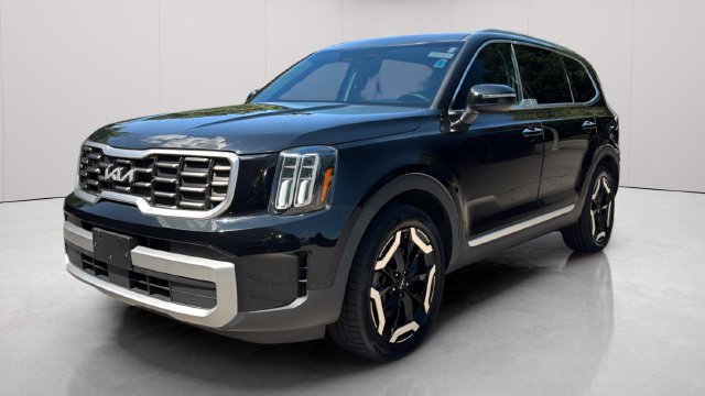 Used 2023 Kia Telluride S w/ S Sunroof Package FWD image 10