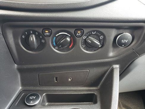 Used 2016 Ford Transit 150 130 Low Roof image 22