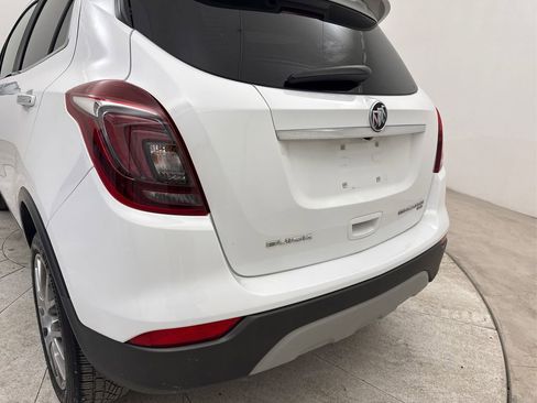 Used 2018 Buick Encore Sport Touring image 18