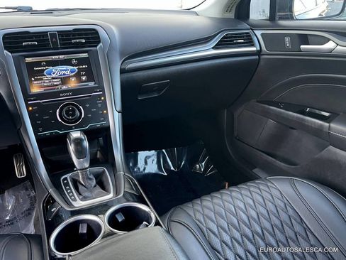 Used 2014 Ford Fusion Titanium image 31