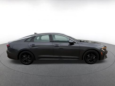 Used 2025 Kia K5 LXS FWD image 16
