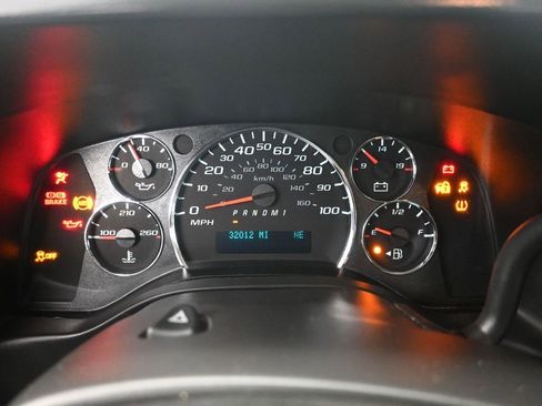 Used 2017 Chevrolet Express 2500 LS image 12