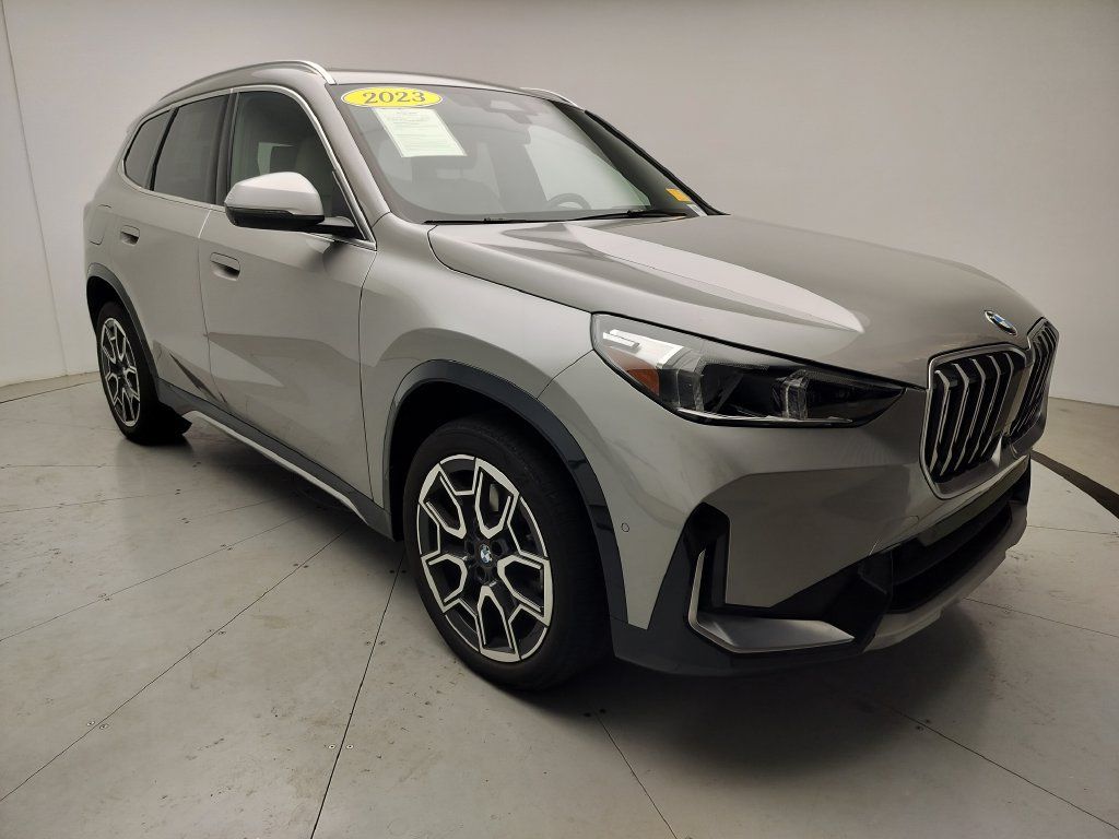 Used 2023 BMW X1 xDrive28i w/ Premium Package AWD/4WD image 2